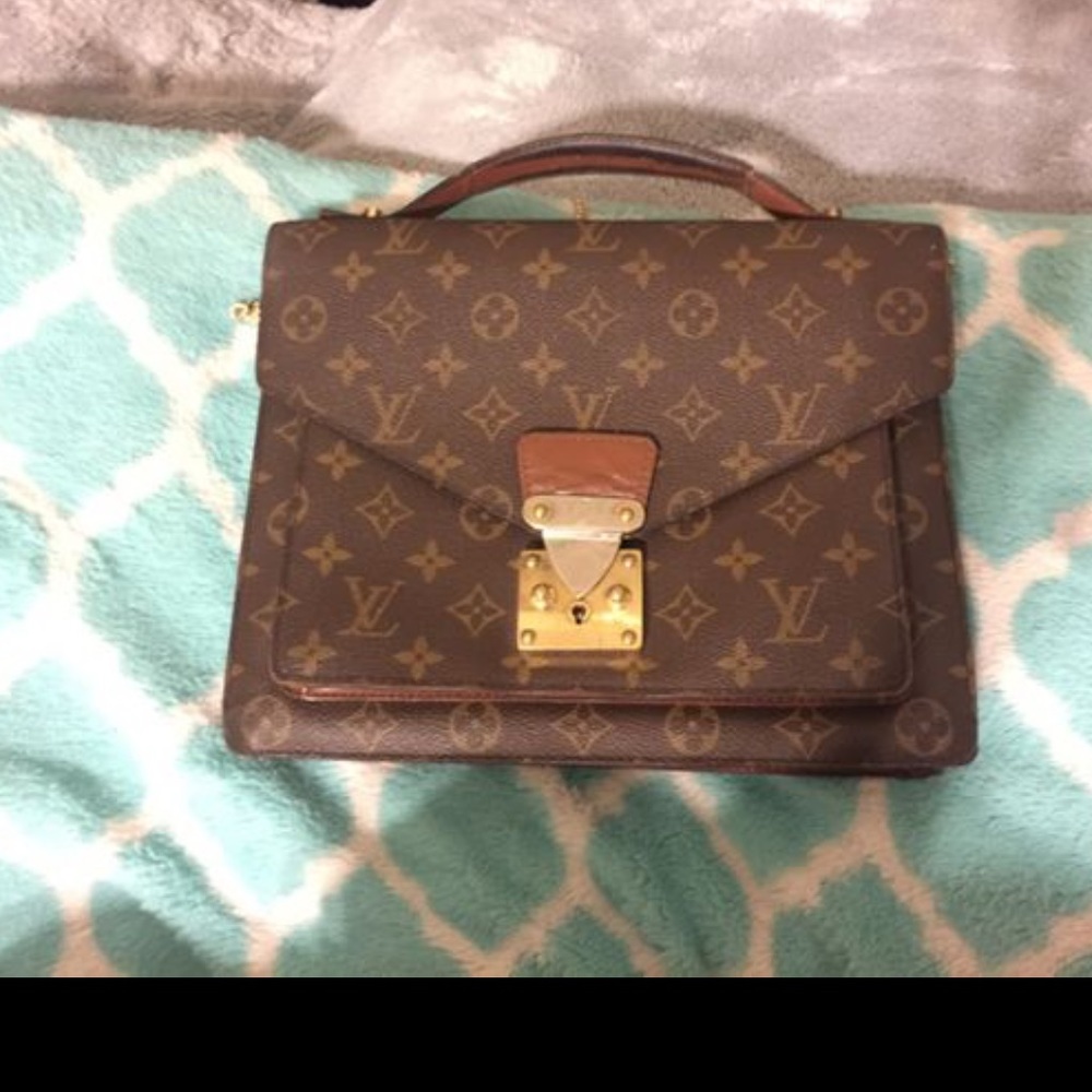 Vintage Louis Vuitton era (1980-90s)